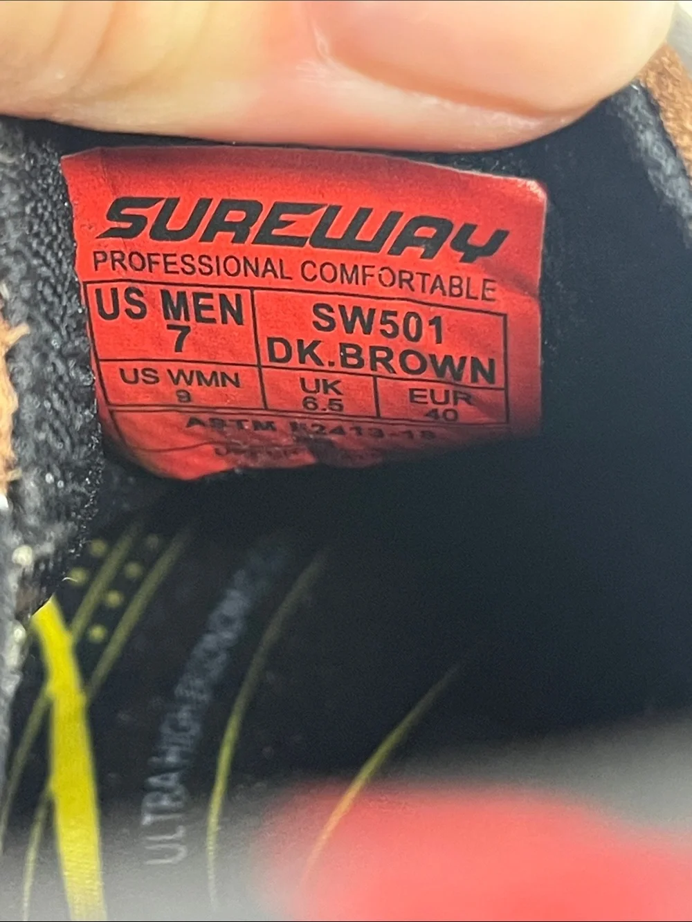 NWT Sureway Men's/Women's Slip-on Work Boots (M 7/W9)